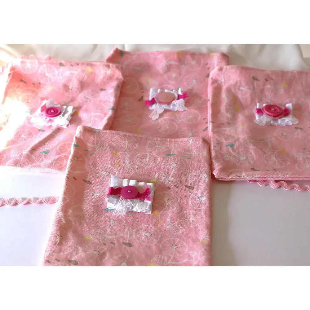 Set of 4 Fabric Gift Bags, Bicycle Design, Favor Bags, Holiday Gift Wrap
